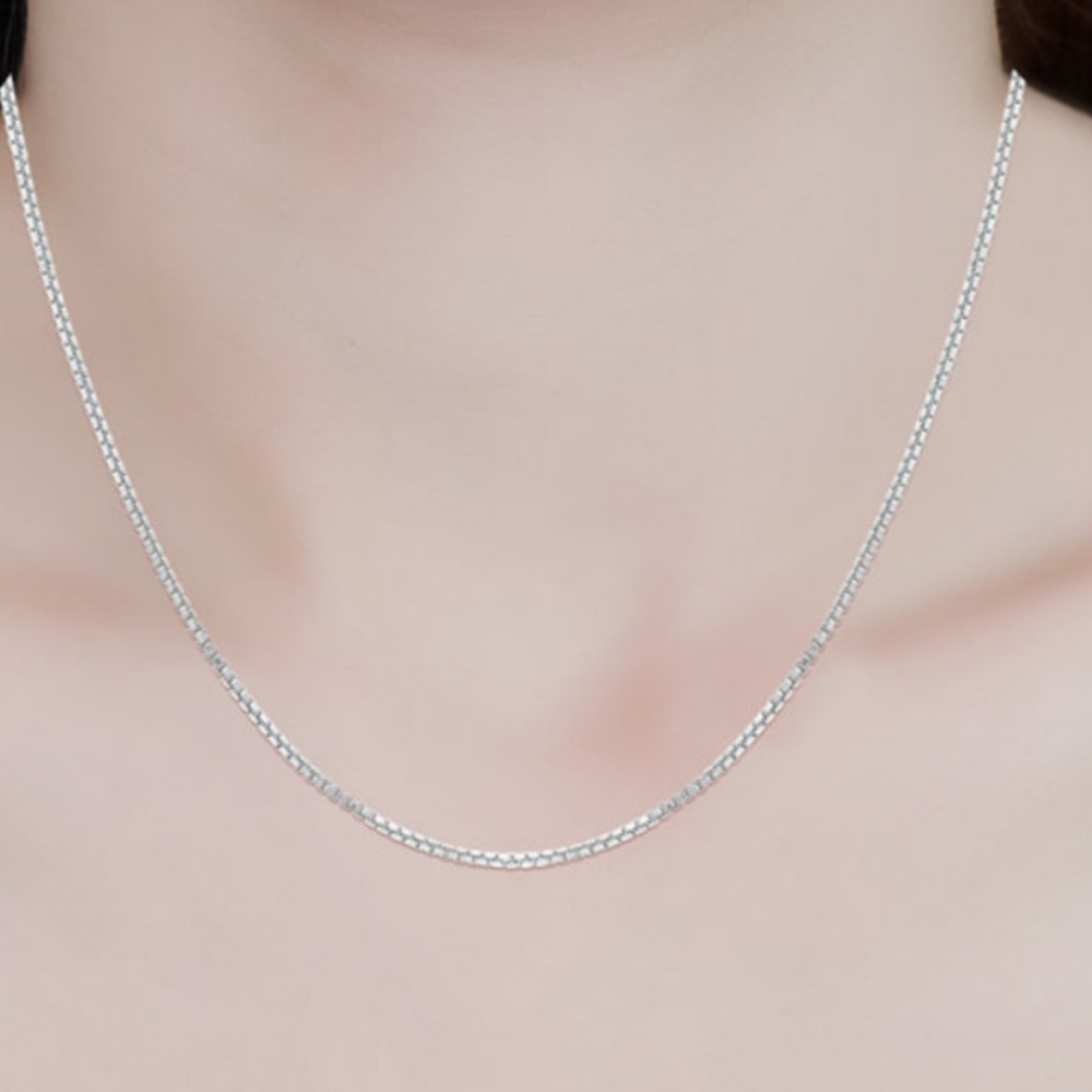 Sterling silver rounded box chain 18", NEW - Picture 2 of 8